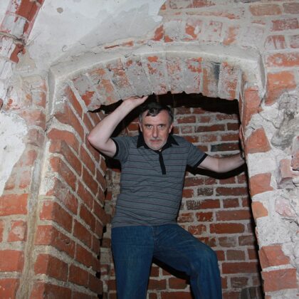 Осмотр церкви в Тарау с глав. архив. Калининград. обл. А.П. Бахтиным. 26.05.2012