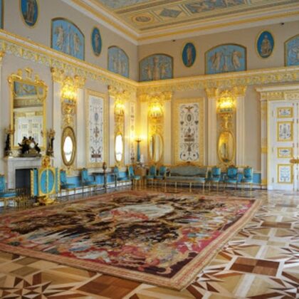 Возрожденный из руин Арабесковый зал Б. Екатерининского д-ца. 