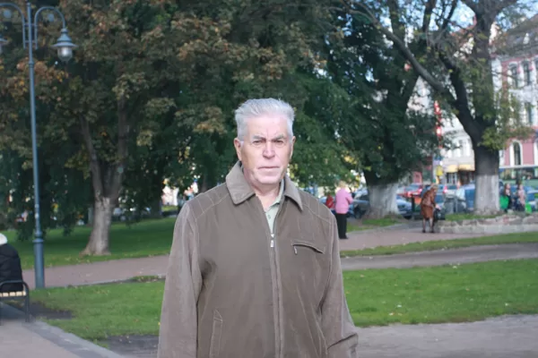 Центр Калининграда. Здесь был провал, вскрывший подземелья города. Фото А.М. 28.09.2011г.