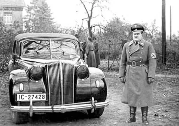 Гауляйтер Вост. Пруссии Э. Кох – автор идеи захоронения в тайниках «сокровищ Рейха».