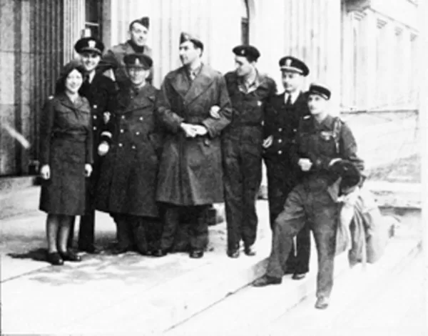 «Монументалисты» – охотники за сокровищами Третьего рейха. 1944 г.
